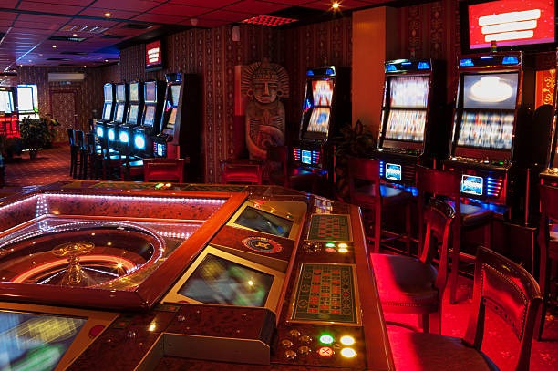 mansion77 platform interface showing live casino tables, sports betting, and account dashboard